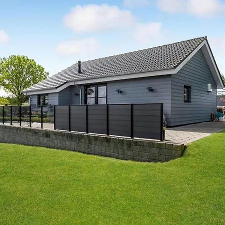Amazing In Sjlund With Wifi And 3 Bedrooms *